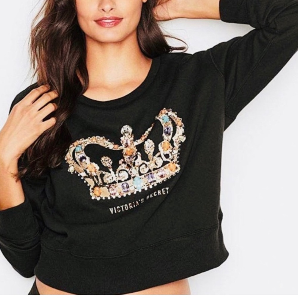 Victoria’s Secret crew top